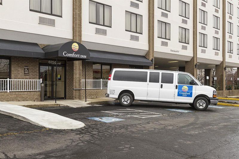 Fairfield Inn & Suites By Marriott Alexandria West/Mark Center Εξωτερικό φωτογραφία