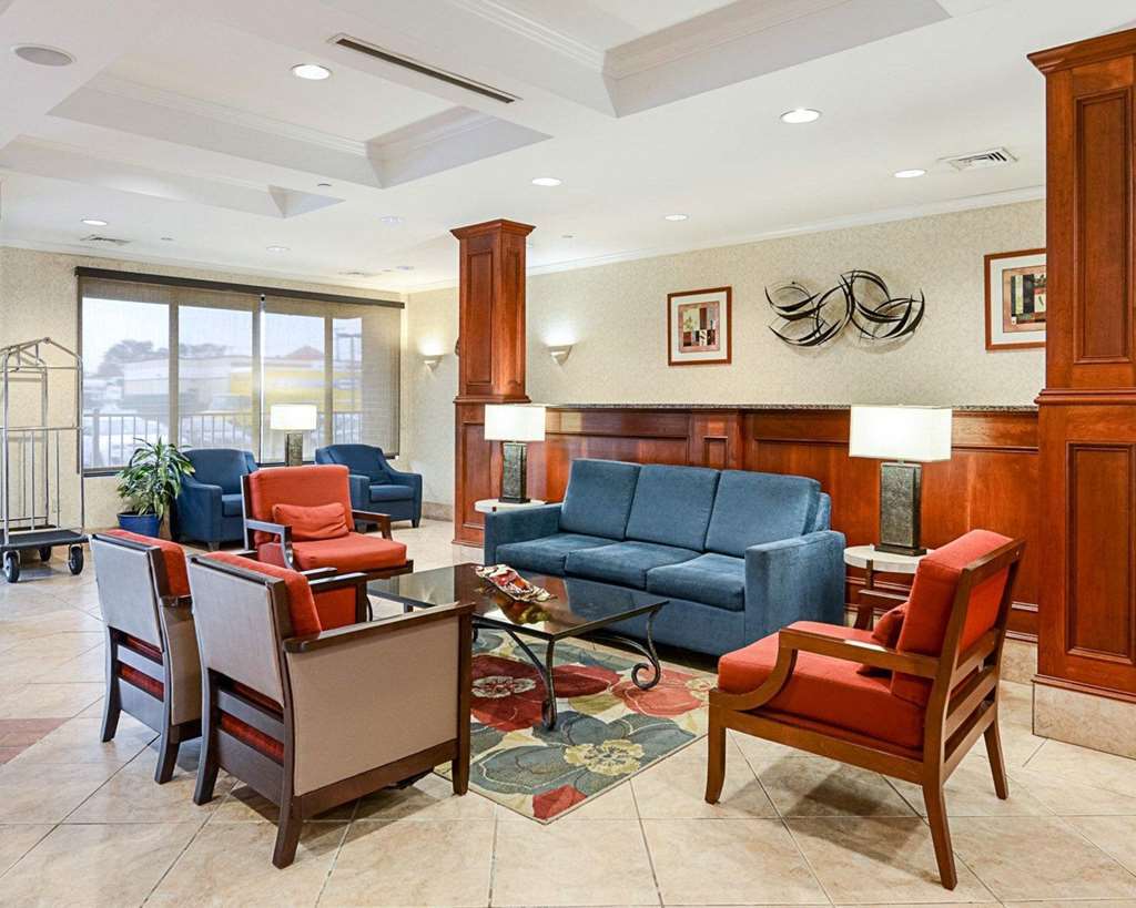 Fairfield Inn & Suites By Marriott Alexandria West/Mark Center Εξωτερικό φωτογραφία