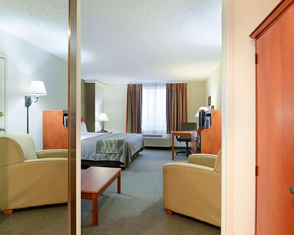 Fairfield Inn & Suites By Marriott Alexandria West/Mark Center Εξωτερικό φωτογραφία