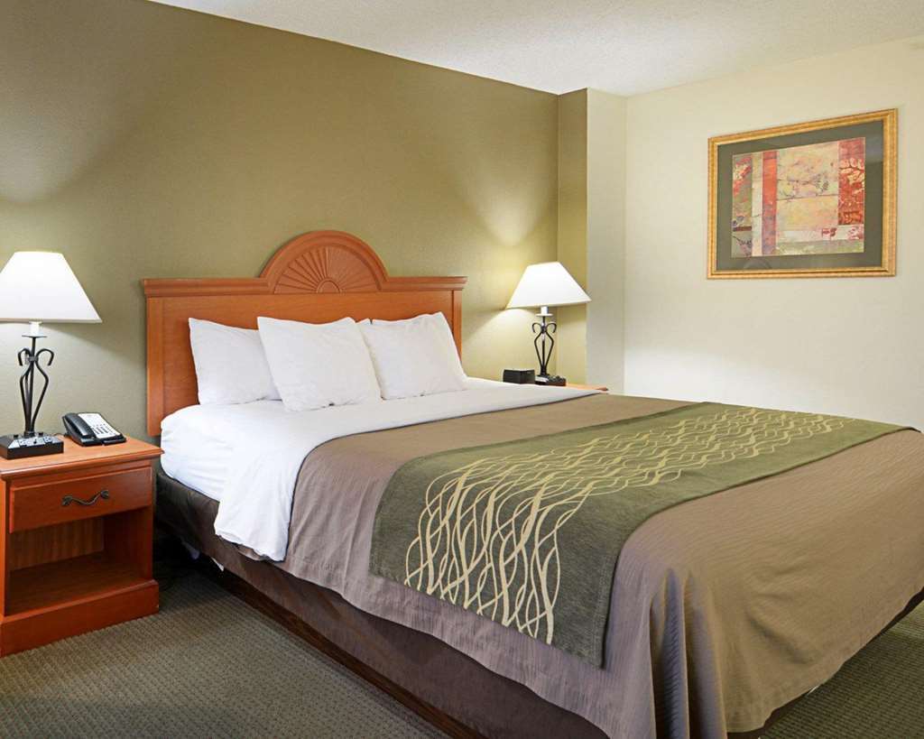 Fairfield Inn & Suites By Marriott Alexandria West/Mark Center Εξωτερικό φωτογραφία
