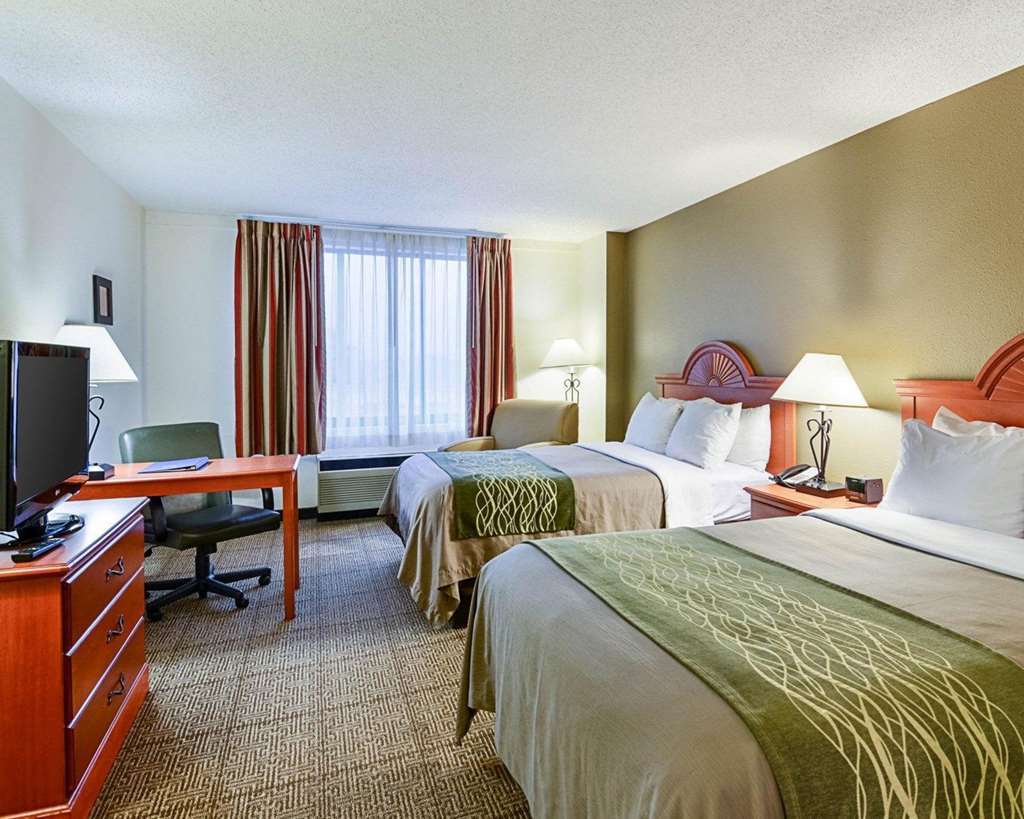 Fairfield Inn & Suites By Marriott Alexandria West/Mark Center Εξωτερικό φωτογραφία